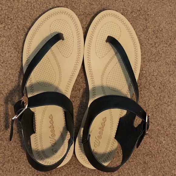 Shoes - Black Sandals